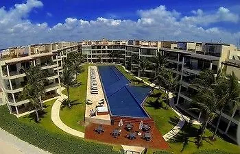 The Elements Playa Del Carmen Apartman
