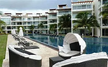 The Elements Playa Del Carmen Apartman