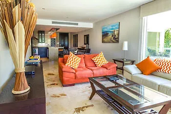 The Elements Playa Del Carmen Apartment